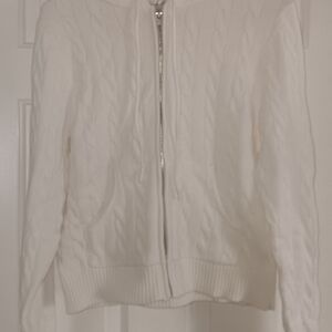 Chic White Cable Knit Zip Cardigan